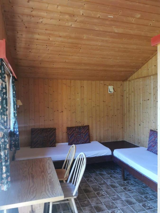 Hotel Loken Camping - Trivelig Og Idyllisk Ved Vannet Olden Exteriér fotografie