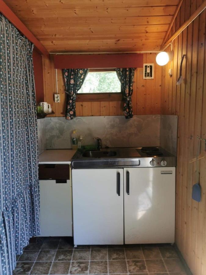 Hotel Loken Camping - Trivelig Og Idyllisk Ved Vannet Olden Exteriér fotografie