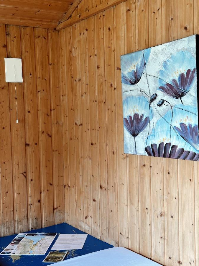 Hotel Loken Camping - Trivelig Og Idyllisk Ved Vannet Olden Exteriér fotografie