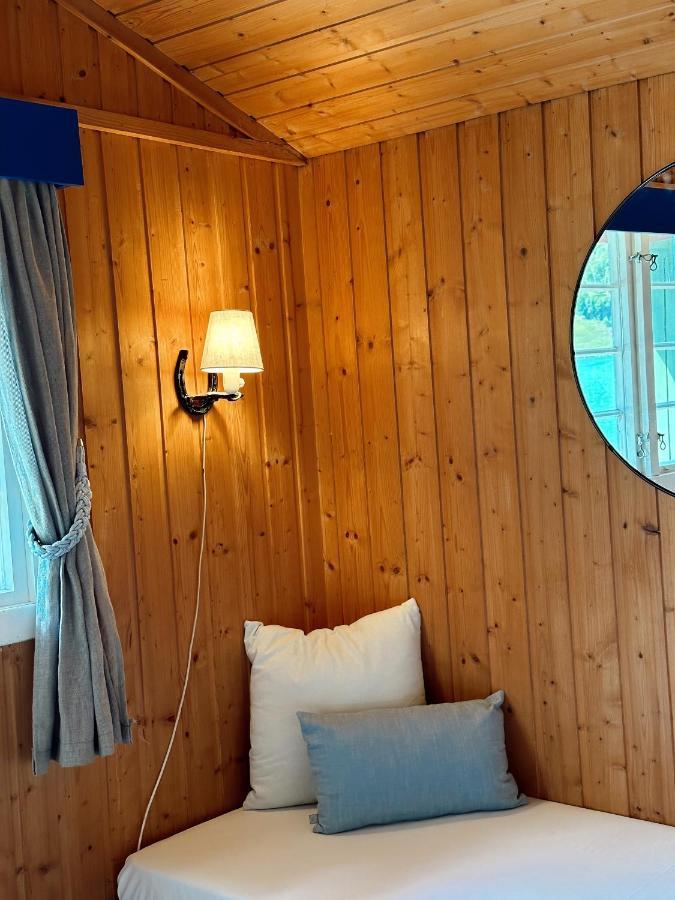 Hotel Loken Camping - Trivelig Og Idyllisk Ved Vannet Olden Exteriér fotografie